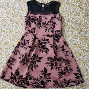 🌺 BEAUTIFUL Pink and Black Girls dress - Size 10